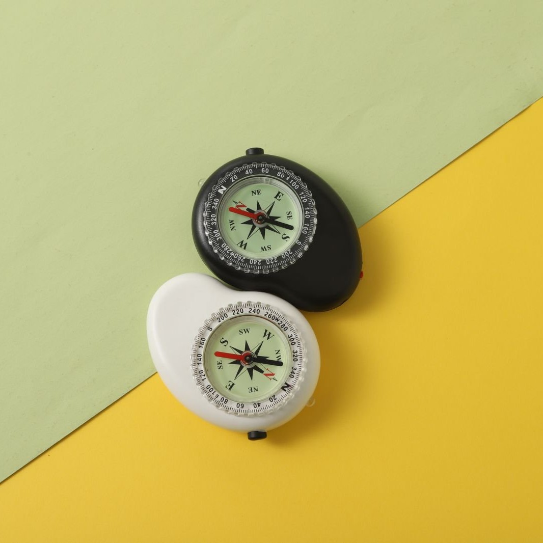 Mini Outdoor Survival Compass  - đánh giá và giá Outdoor Adventure Guide