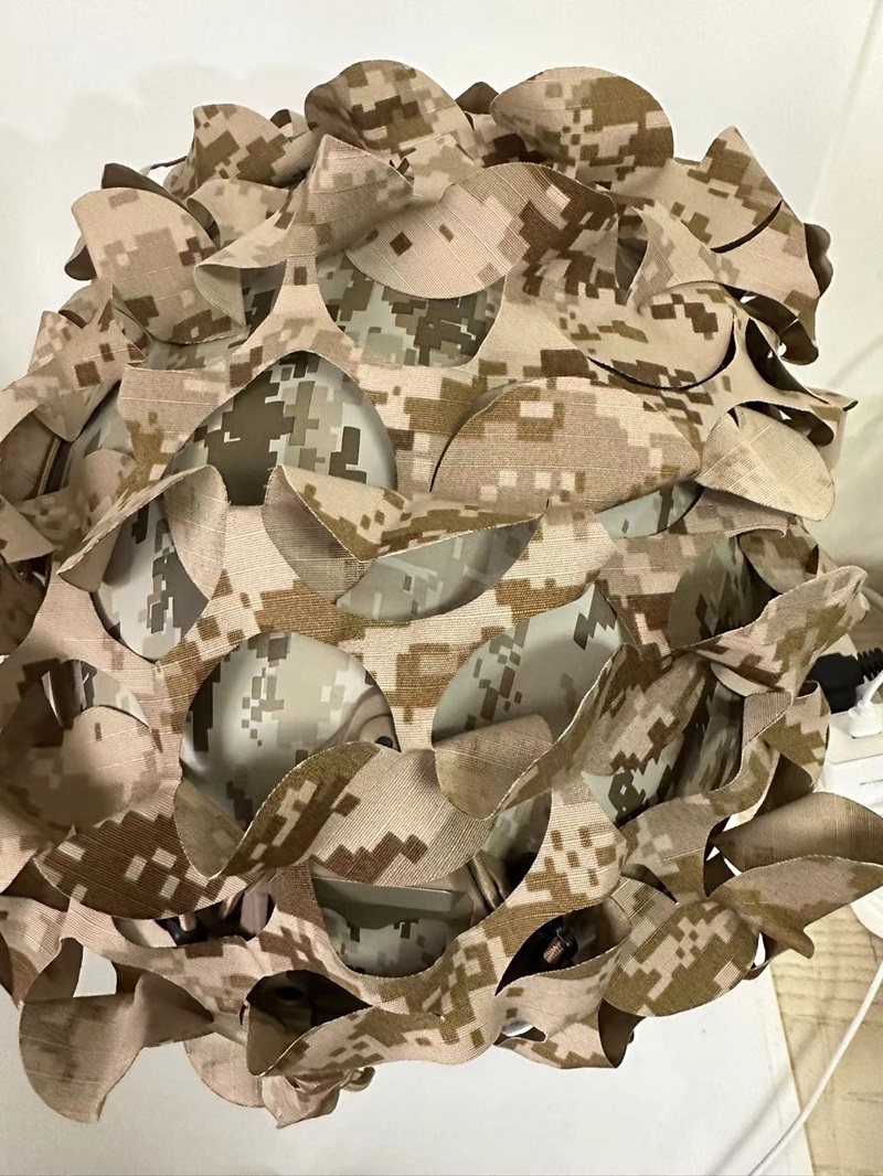 Outdoor AOR1/AOR2 Helmet Cover - đánh giá và giá Outdoor Adventure Magazines